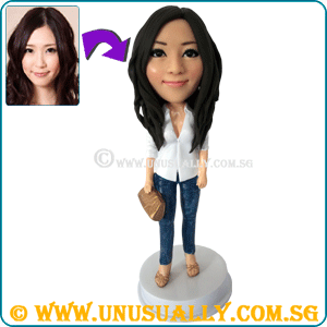 Full Custom 3D Trendy & Fashionable Sexy Women Figurine